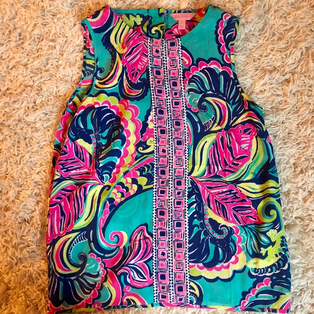 Lily Pulitzer button-back tank top